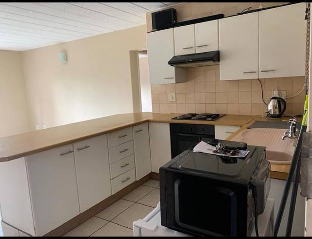 2 BEDROOM APARTMENT FOR SALE IN HELDERKRUIN